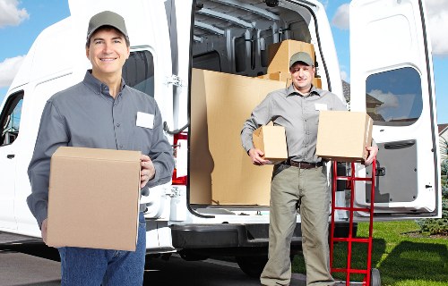 Free quote and transparent pricing for local van removals