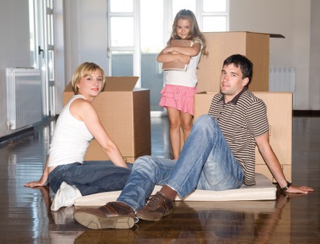 Moving truck covering Kingston upon Thames and nearby areas